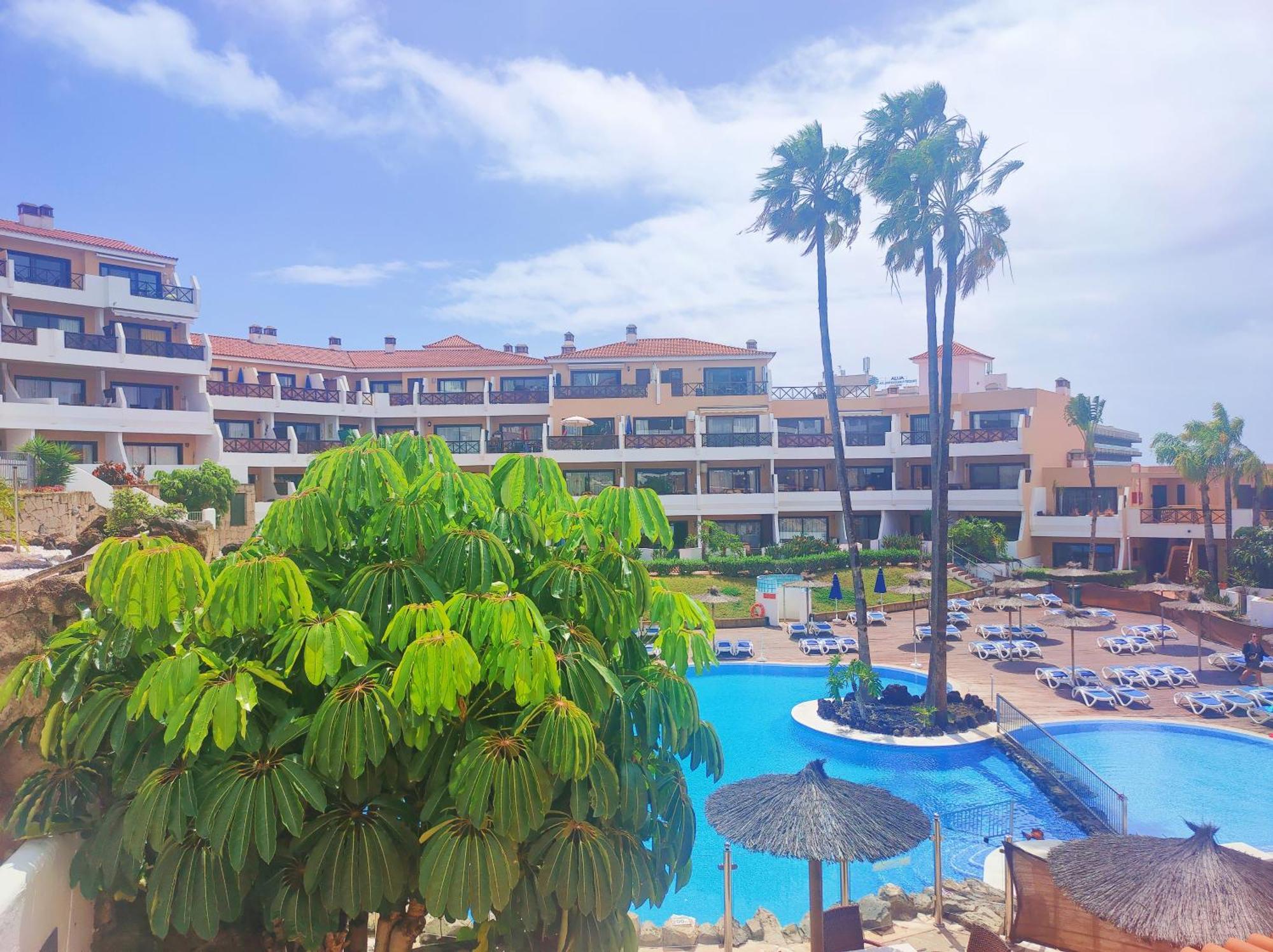 Lovely Apartment Top Views, Heated Pool, Great Location San Miguel de Abona Exterior photo
